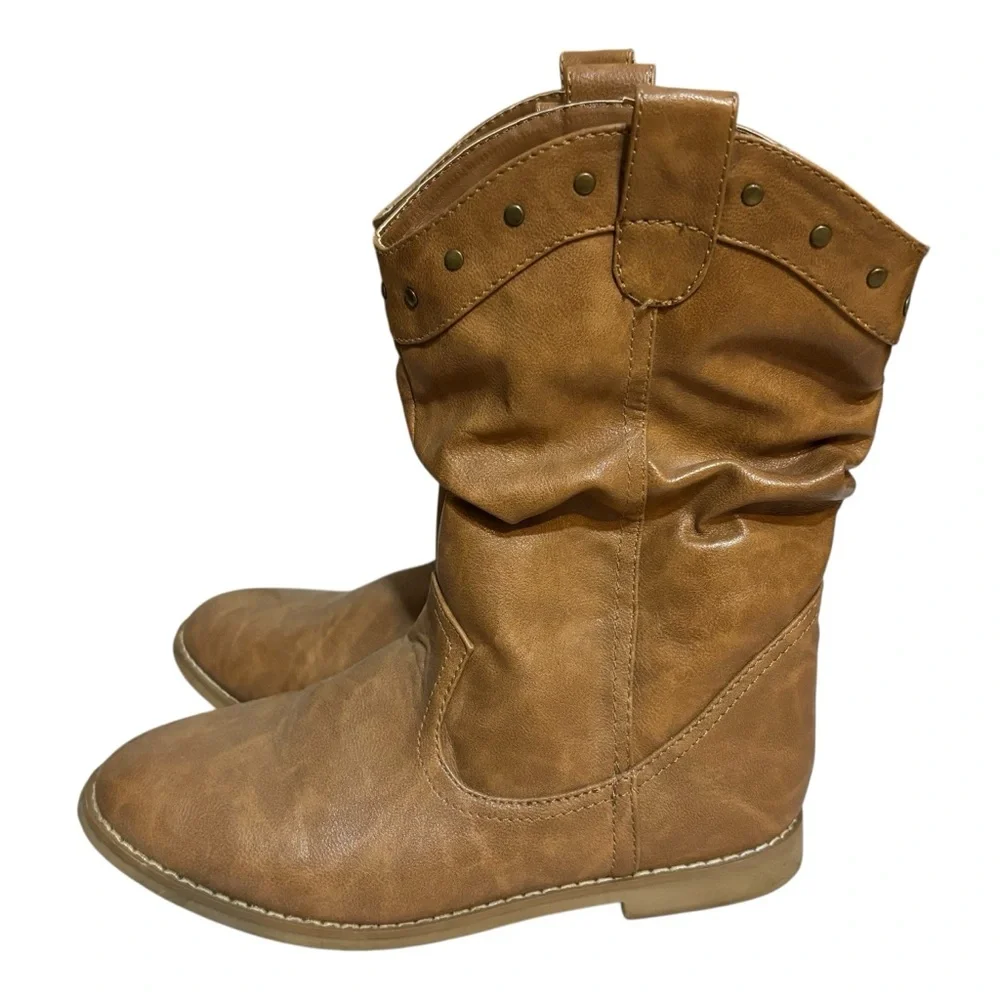 Old Navy girls cowboy boots brown studded slouchy size 2 US big girls